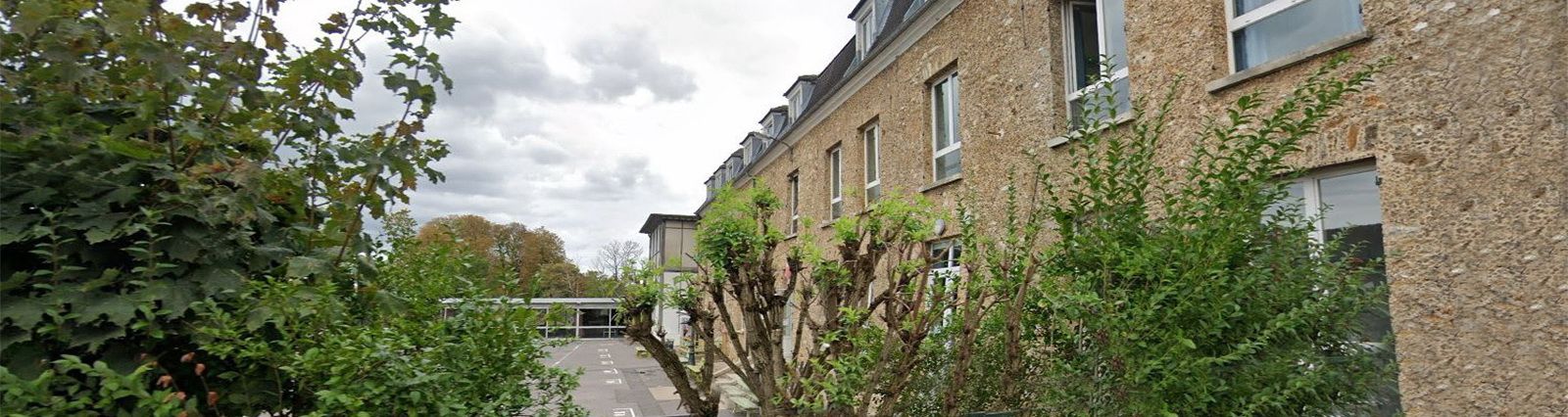 Enfant au collège